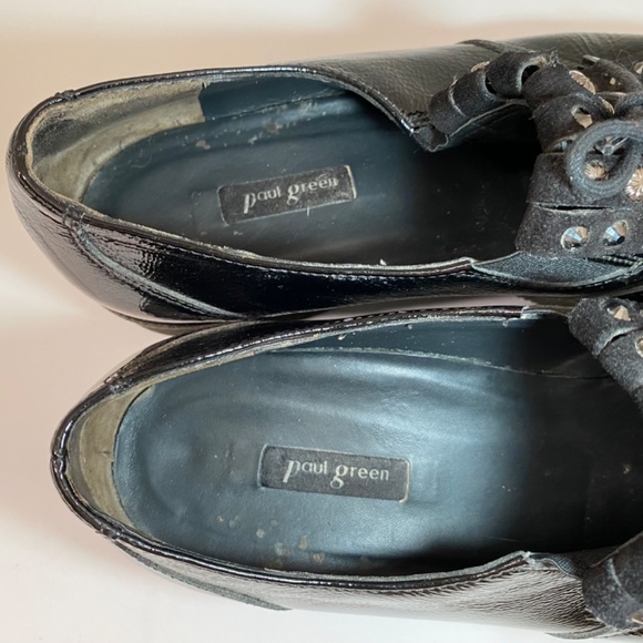 Paul Green 6.5UK 9US Black Textured Patent Leather Studded Fringe Wingtip Oxford - Picture 4 of 10